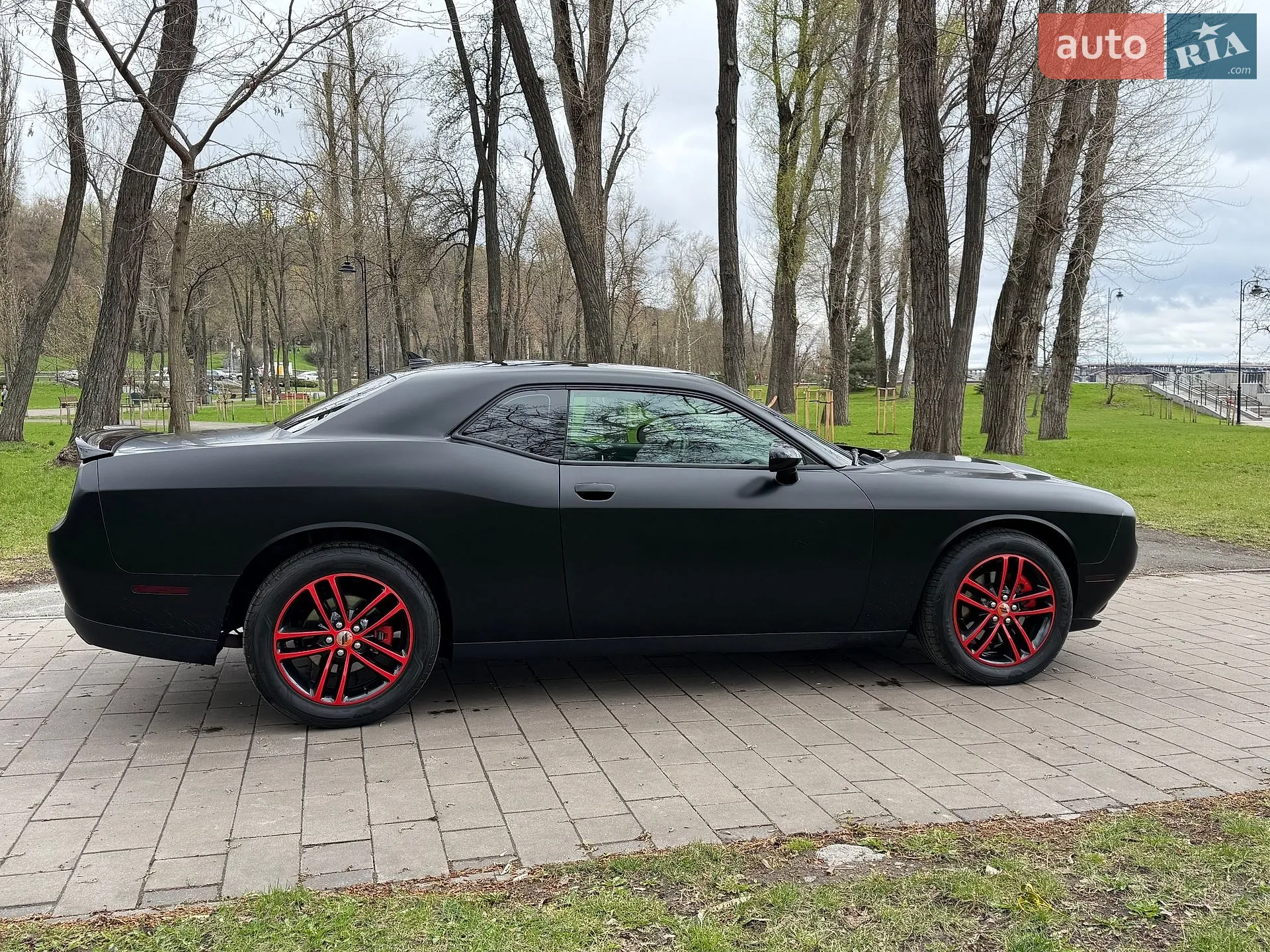 2017 Dodge Challenger - мініатюра 14