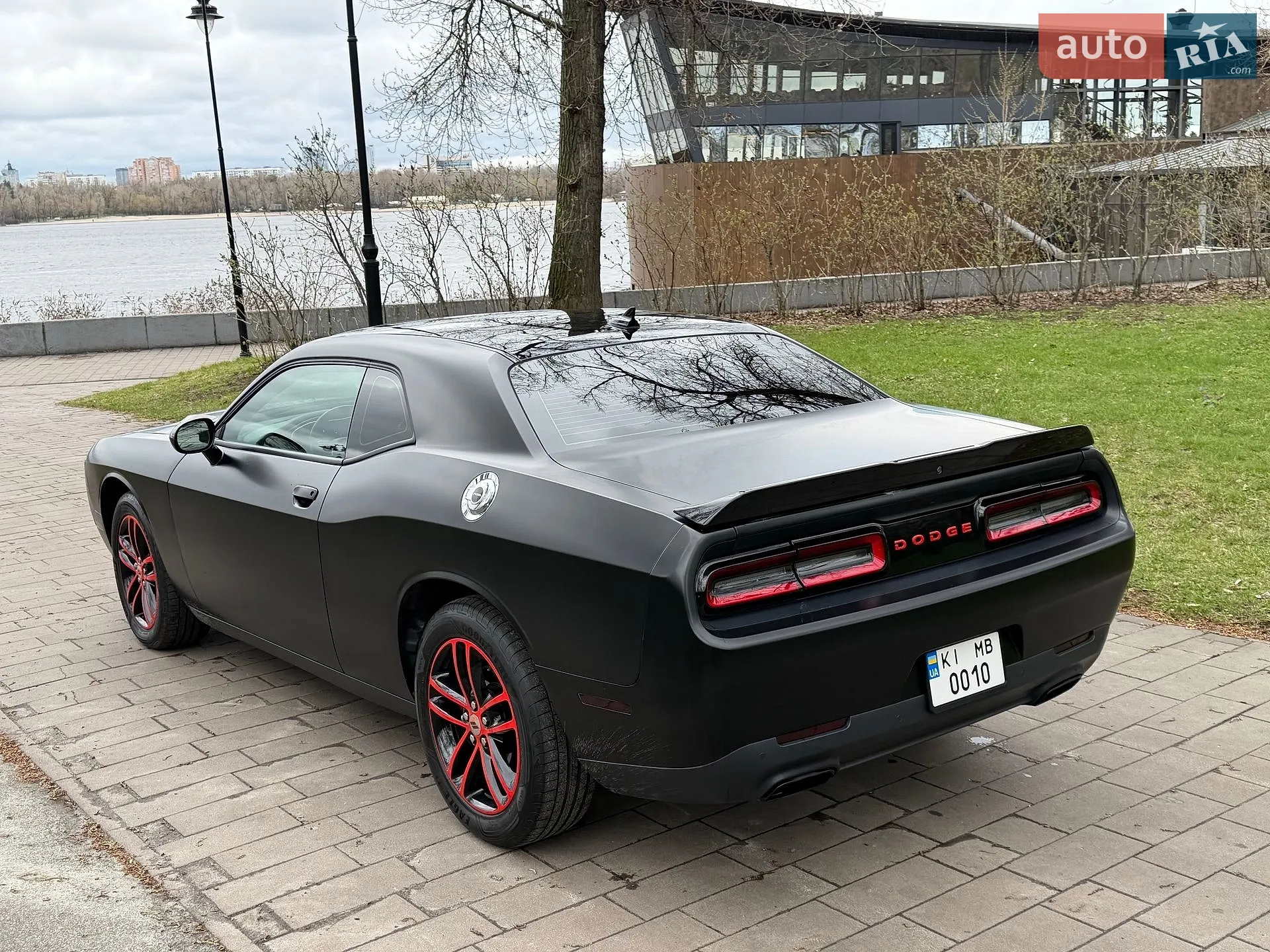 2017 Dodge Challenger - мініатюра 20