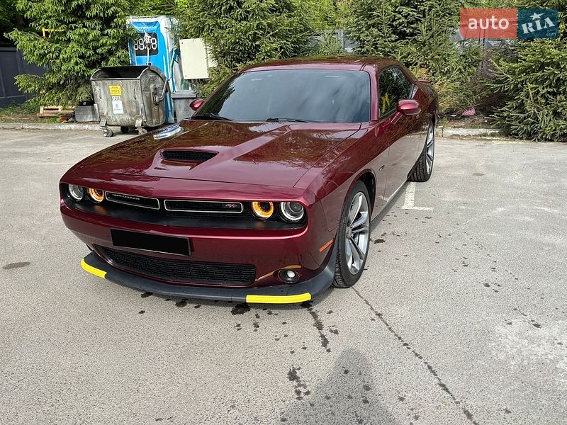 Купе Dodge Challenger 2021 в Львові