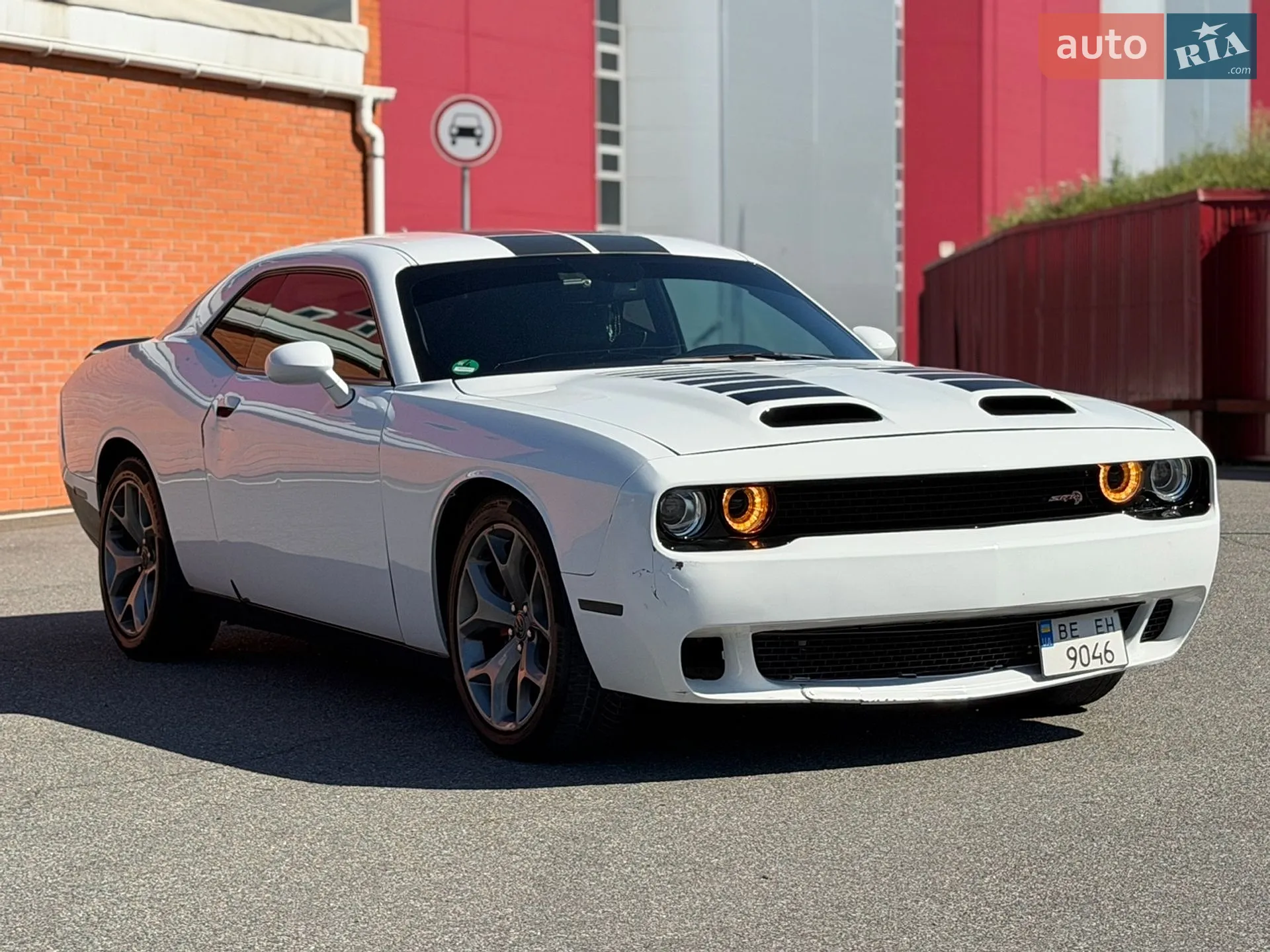 2016 Dodge Challenger - мініатюра 3