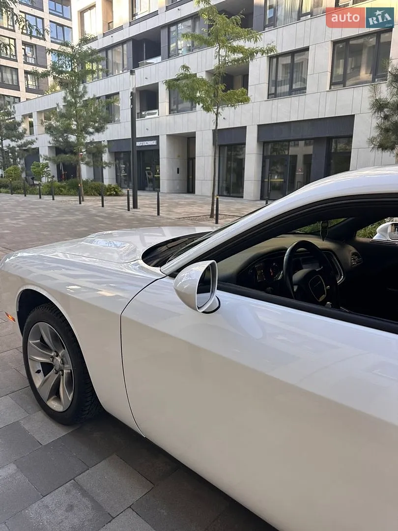 2018 Dodge Challenger - мініатюра 3