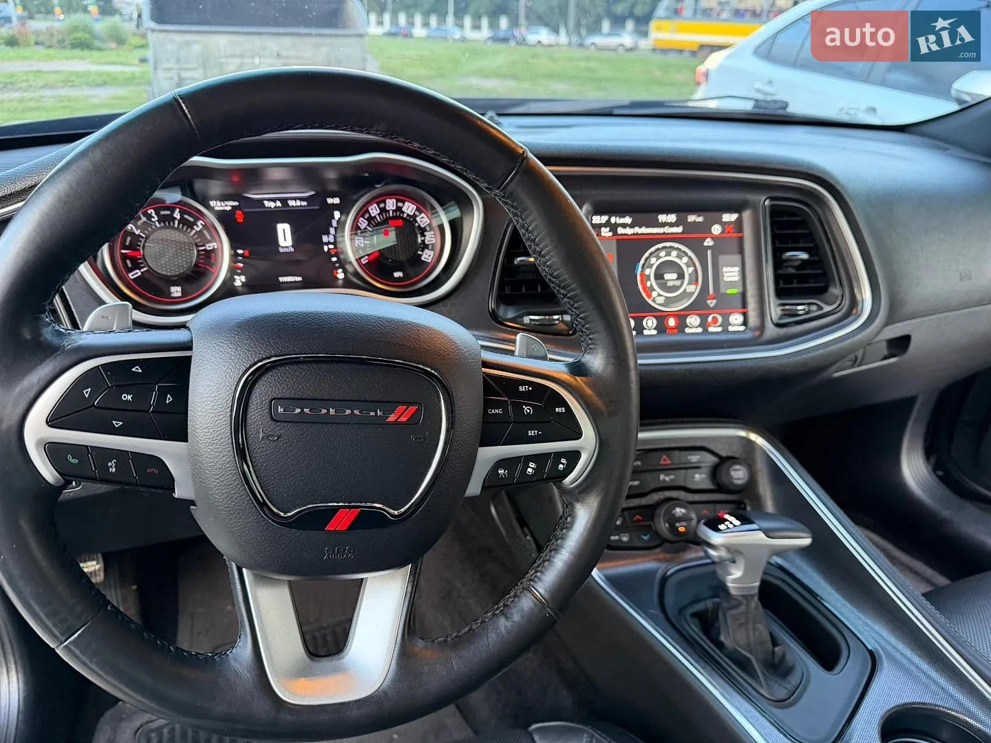 2018 Dodge Challenger - мініатюра 34