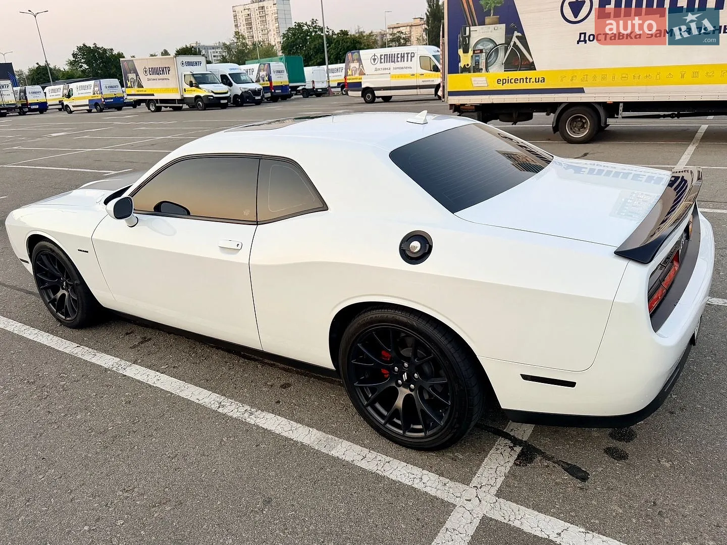 2017 Dodge Challenger - мініатюра 8