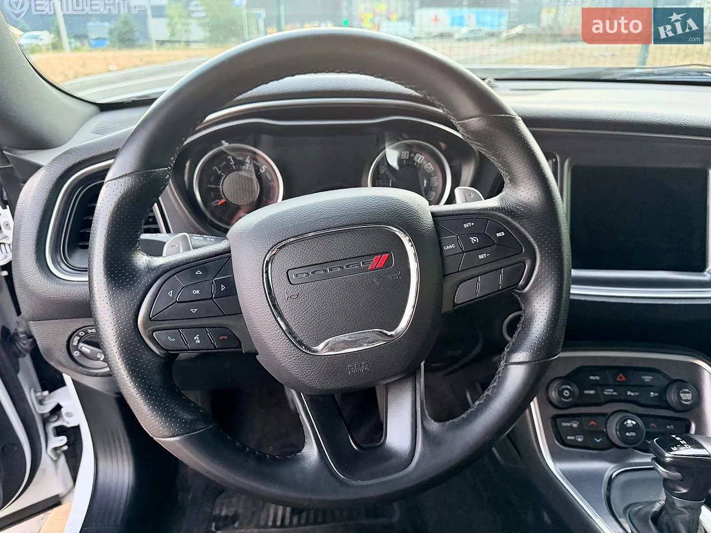 2017 Dodge Challenger - мініатюра 19