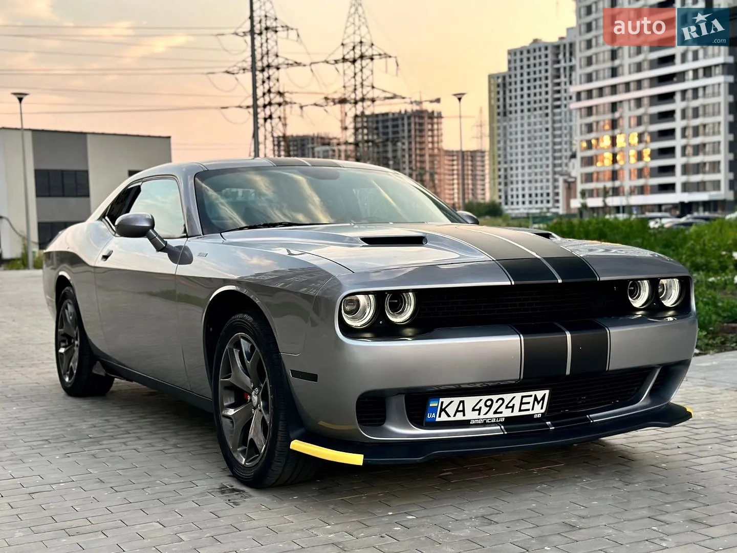 2016 Dodge Challenger - мініатюра 8