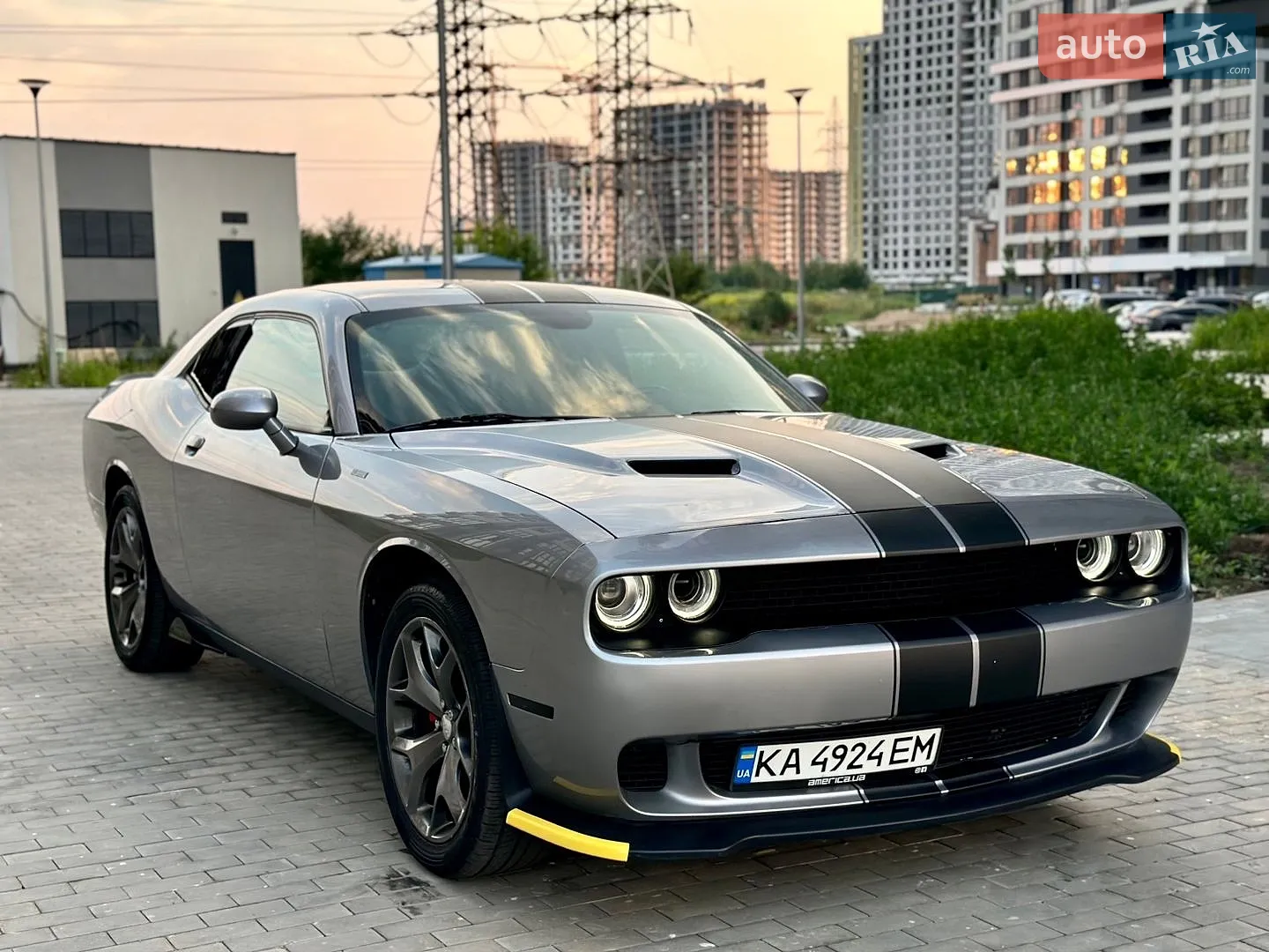 2016 Dodge Challenger - мініатюра 9