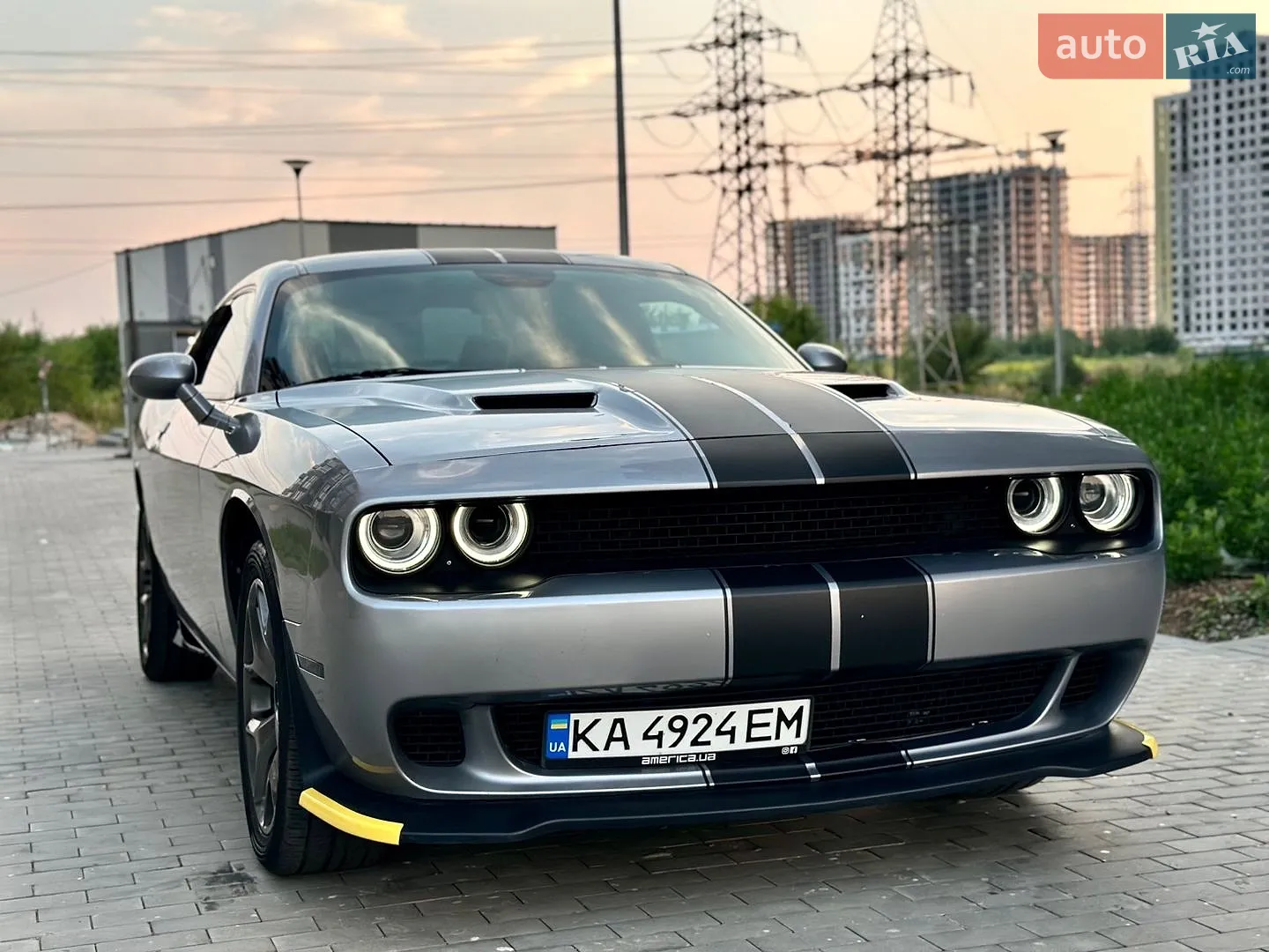 2016 Dodge Challenger - мініатюра 10