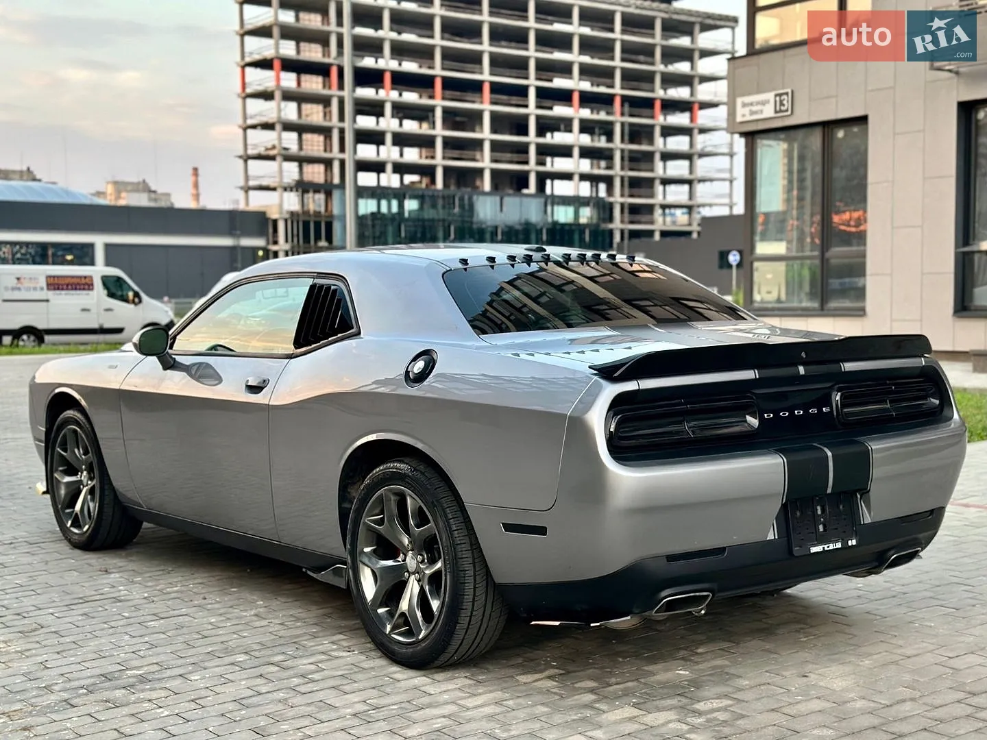 2016 Dodge Challenger - мініатюра 15