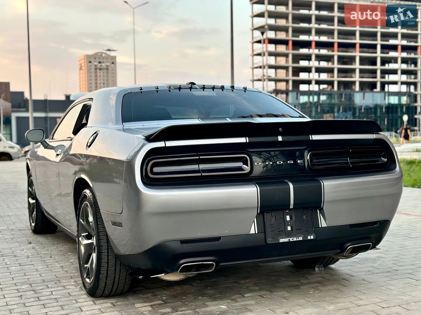 2016 Dodge Challenger - мініатюра 18