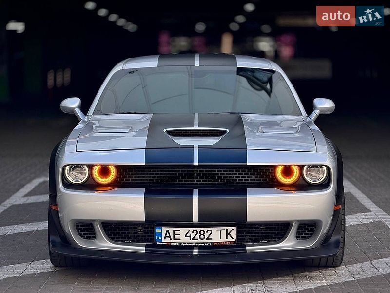Купе Dodge Challenger 2020 в Киеве