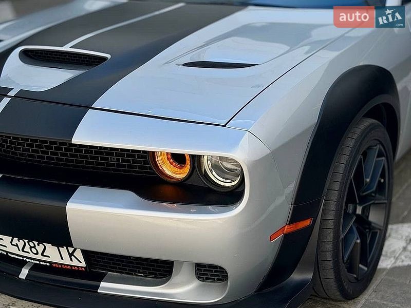 Купе Dodge Challenger 2020 в Киеве