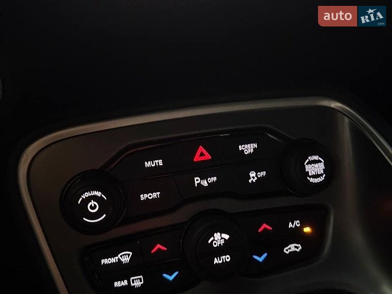 Купе Dodge Challenger 2020 в Киеве