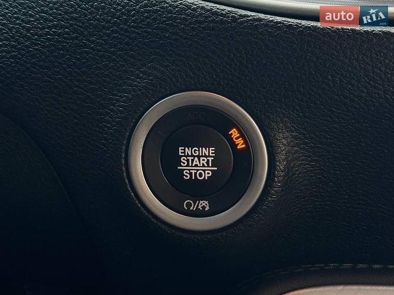 Купе Dodge Challenger 2020 в Киеве