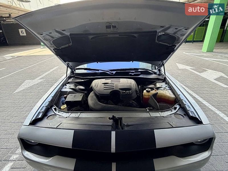 Купе Dodge Challenger 2020 в Киеве