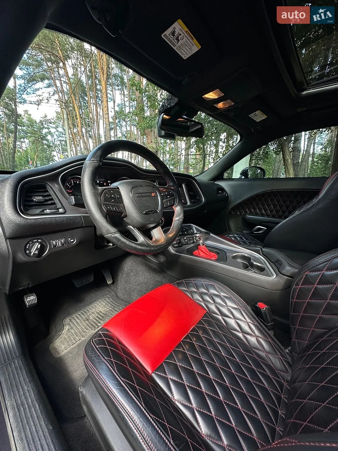 2019 Dodge Challenger - мініатюра 20