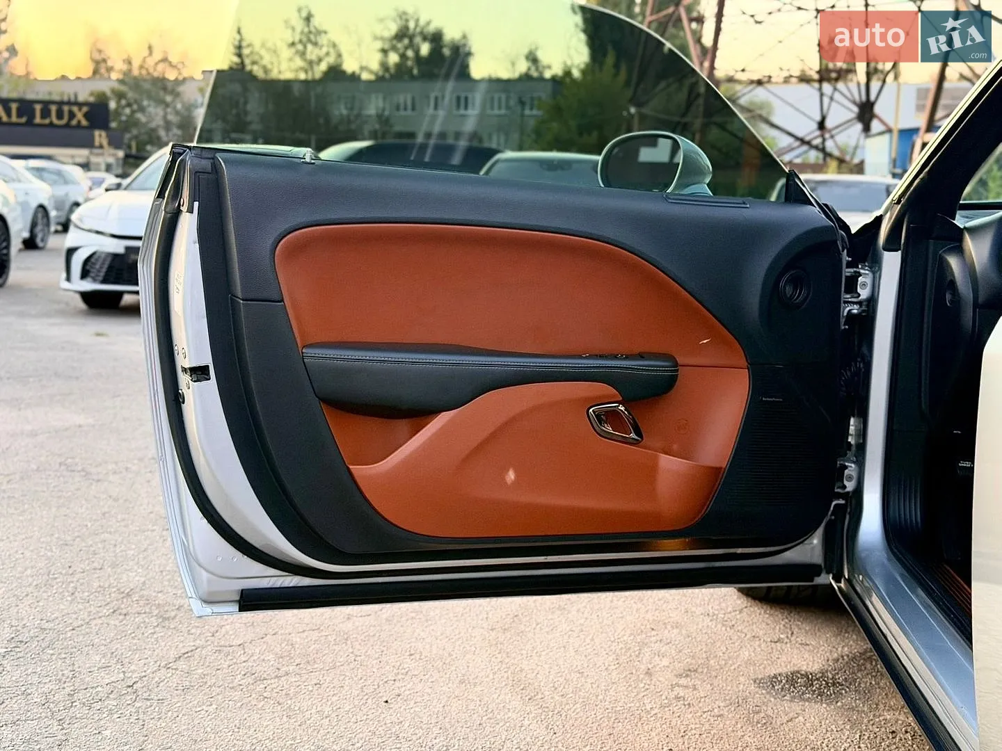 2019 Dodge Challenger - мініатюра 15