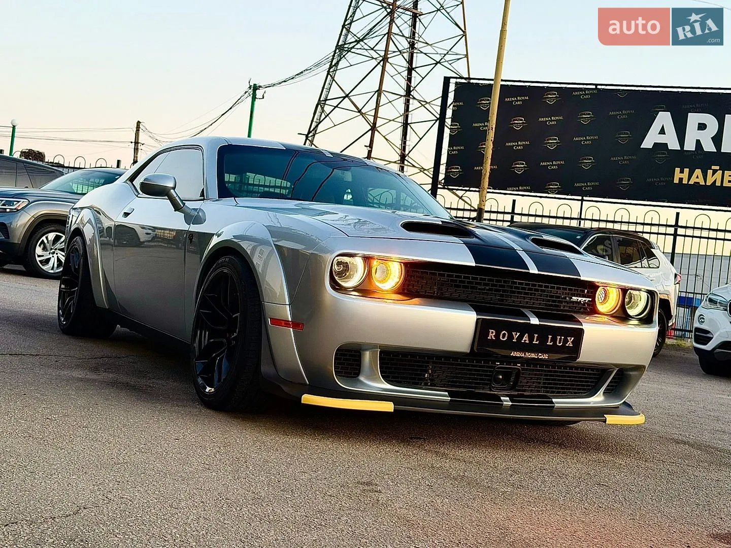 2019 Dodge Challenger - мініатюра 10