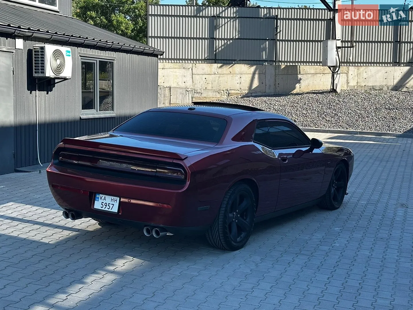 2014 Dodge Challenger - мініатюра 2