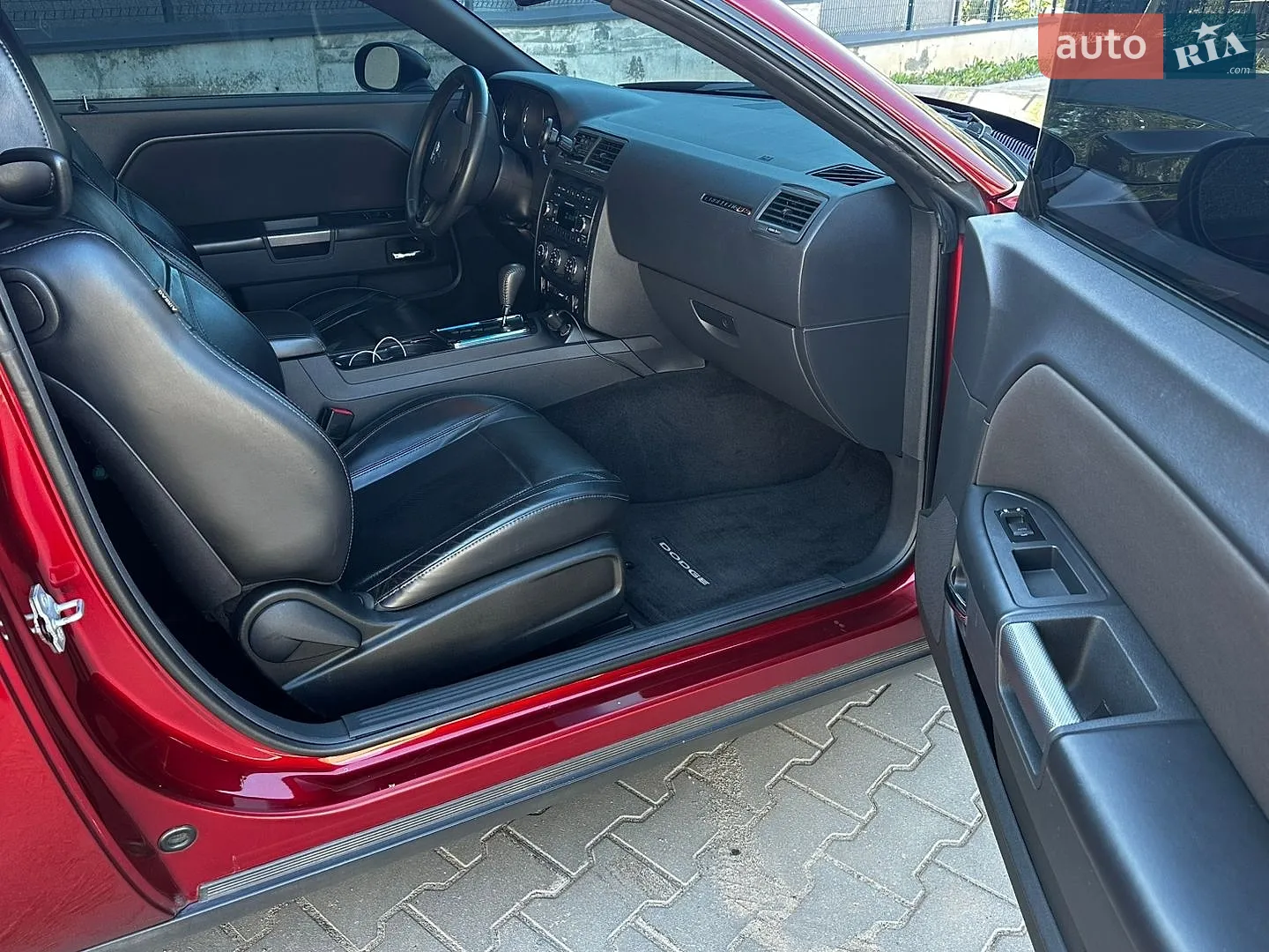 2014 Dodge Challenger - мініатюра 22