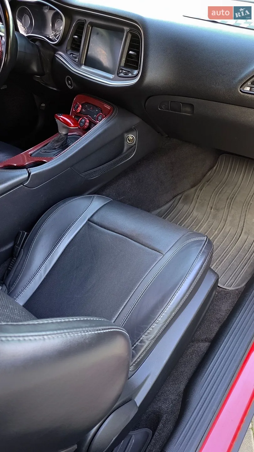 2016 Dodge Challenger - мініатюра 46