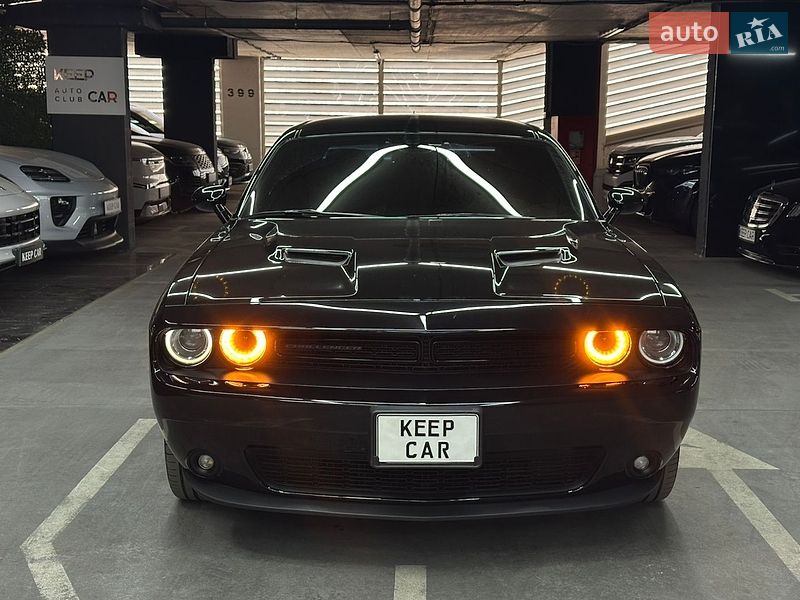 Купе Dodge Challenger 2017 в Одесі