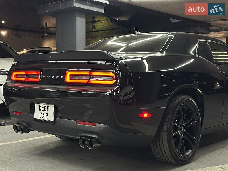 Купе Dodge Challenger 2017 в Одесі