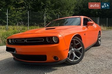 Купе Dodge Challenger 2016 в Києві Купе Dodge Challenger 2016 в Києві