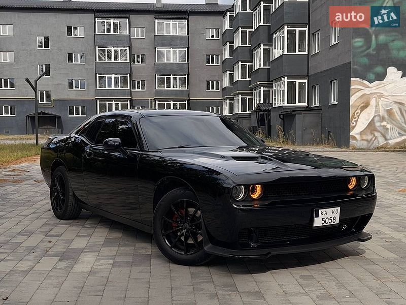 Купе Dodge Challenger 2017 в Ахтырке