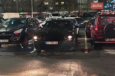 Купе Dodge Challenger 2018 в Львове