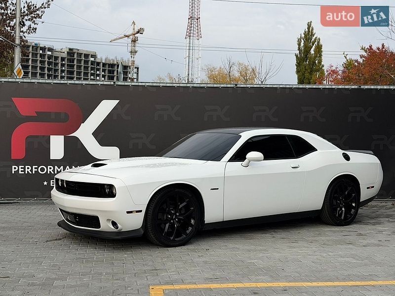 Dodge Challenger 2019