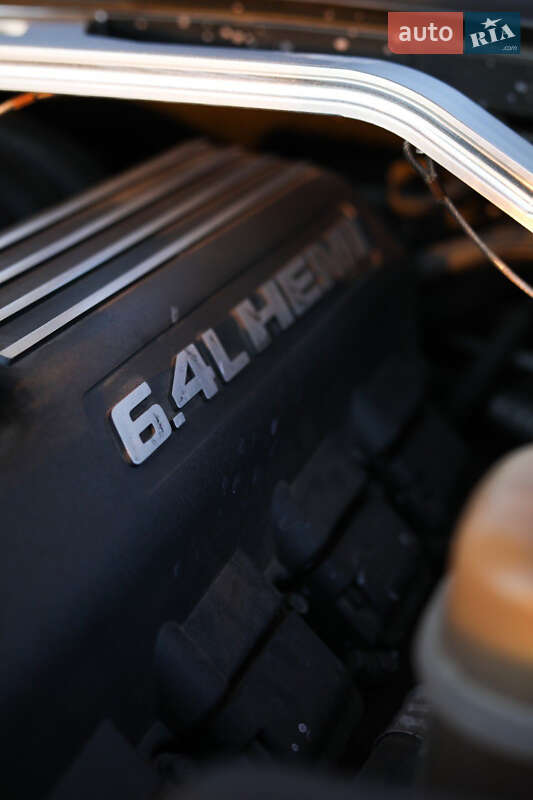 Седан Dodge Charger 2013 в Одесі