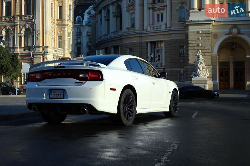Седан Dodge Charger 2013 в Одесі