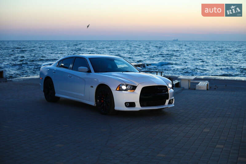 Седан Dodge Charger 2013 в Одесі