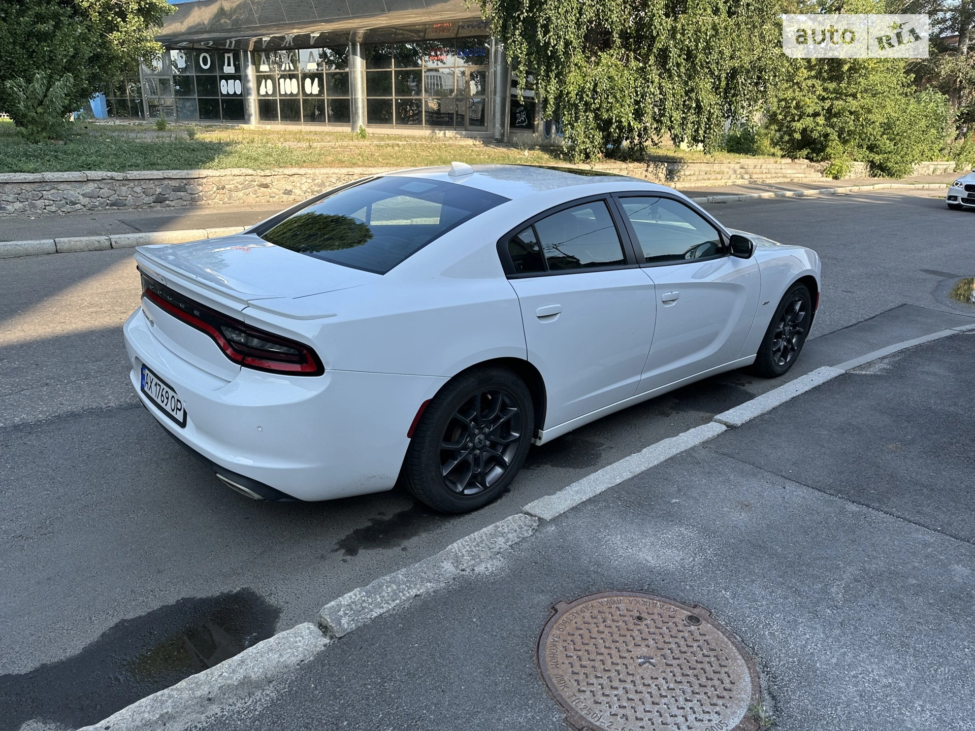 2017 Dodge Charger - мініатюра 20