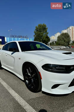 Седан Dodge Charger 2020 в 
