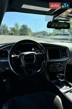 Седан Dodge Charger 2020 в 