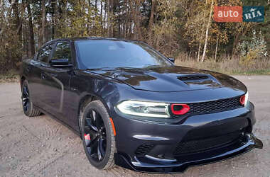 Седан Dodge Charger 2018 в Червонограді