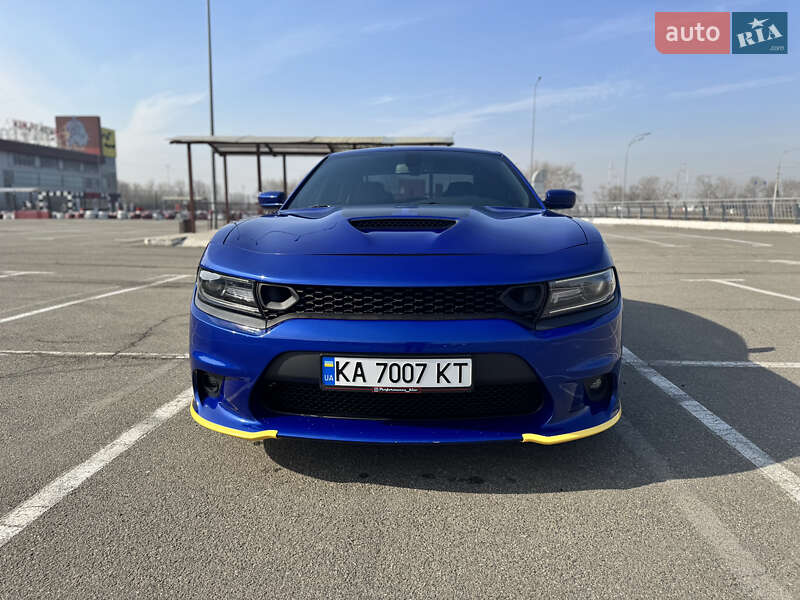 Седан Dodge Charger 2019 в Киеве