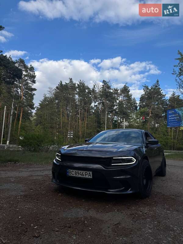 Седан Dodge Charger 2018 в 