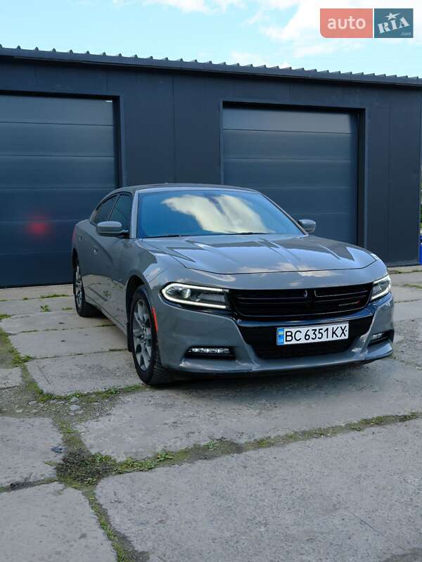 Седан Dodge Charger 2018 в 