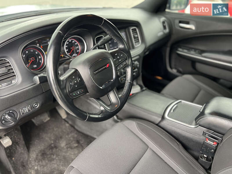 Седан Dodge Charger 2019 в Полтаві