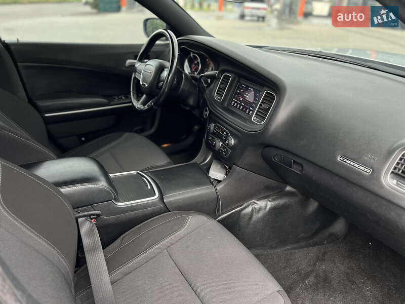 Седан Dodge Charger 2019 в Полтаві