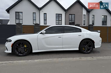 Седан Dodge Charger 2021 в 