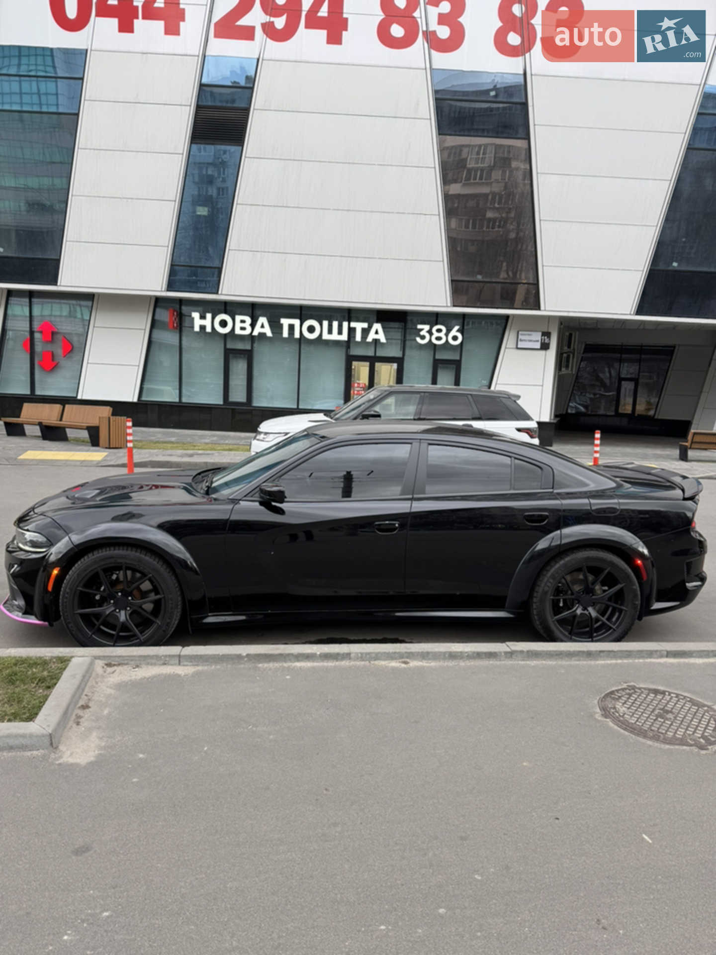 2017 Dodge Charger - мініатюра 6