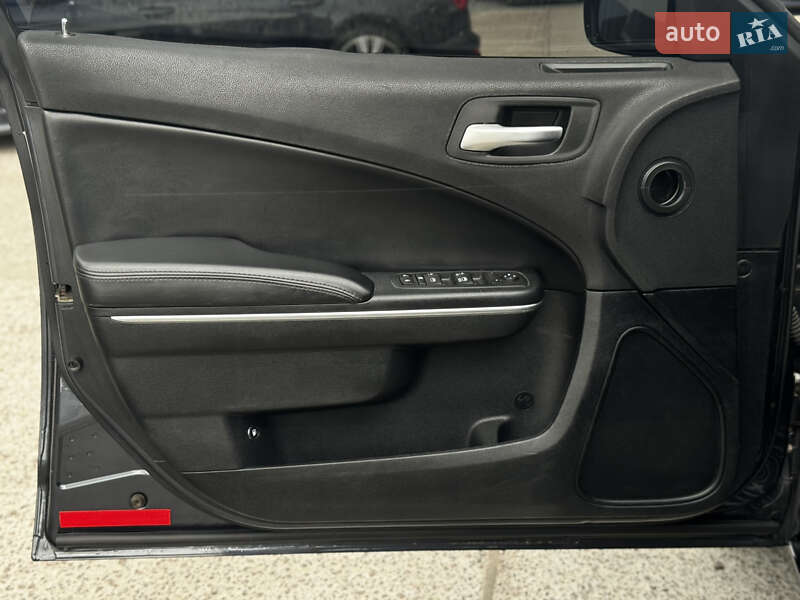 Седан Dodge Charger 2017 в Житомире