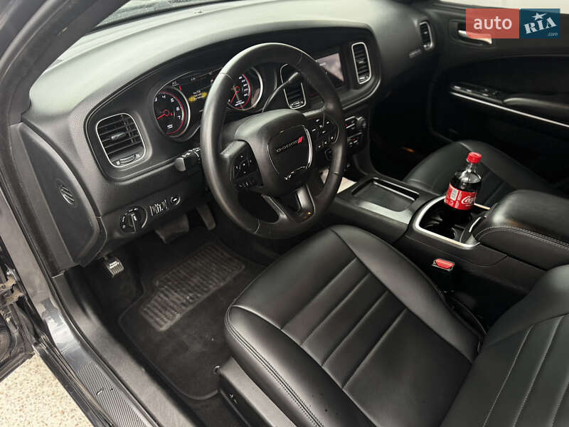 Седан Dodge Charger 2017 в Житомире