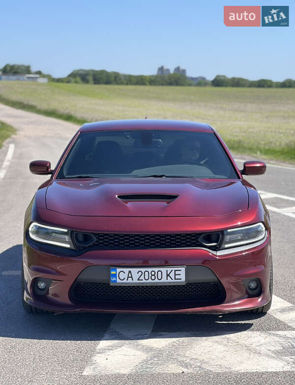Седан Dodge Charger 2017 в Черкасах