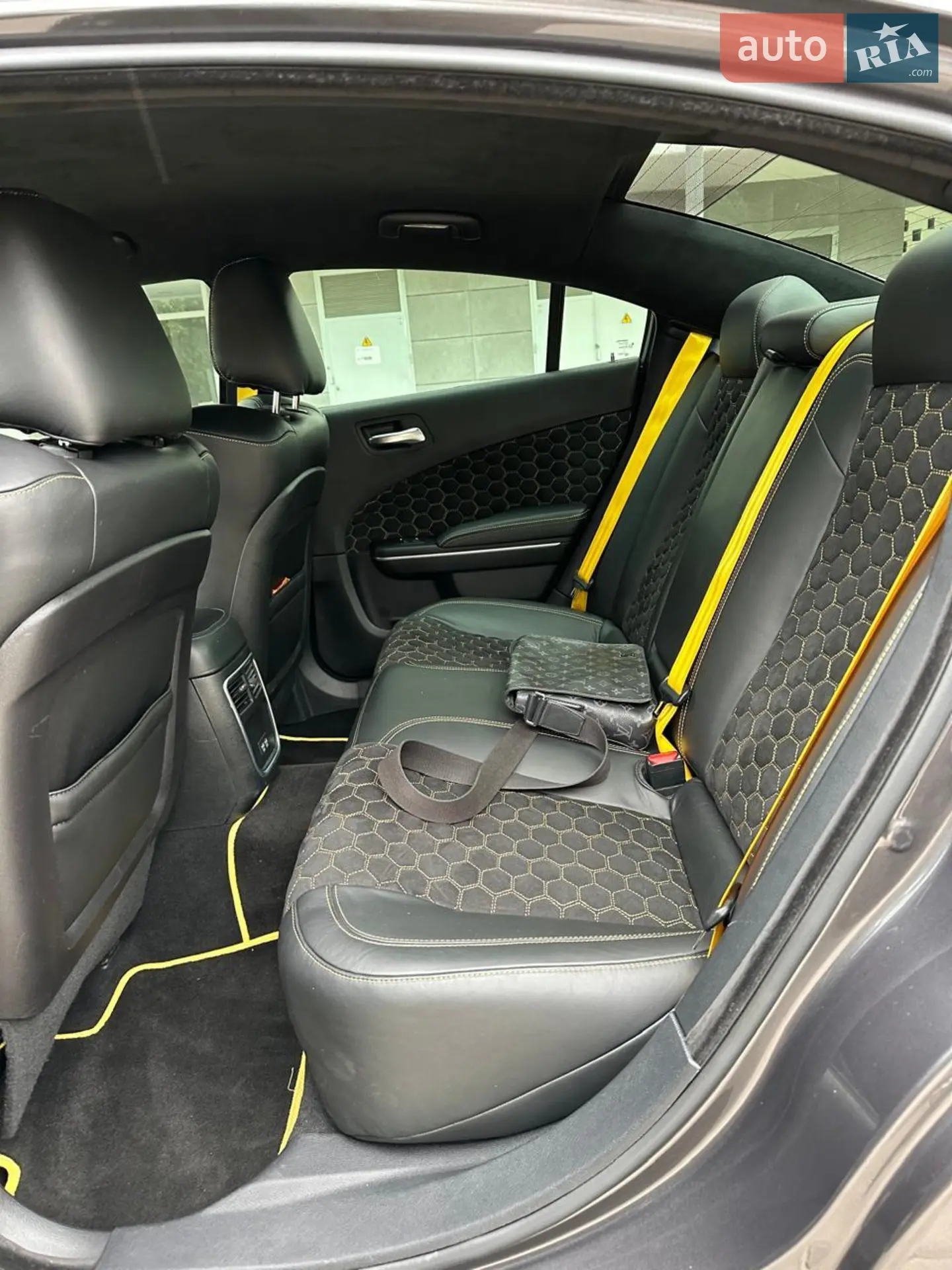 2019 Dodge Charger - мініатюра 10