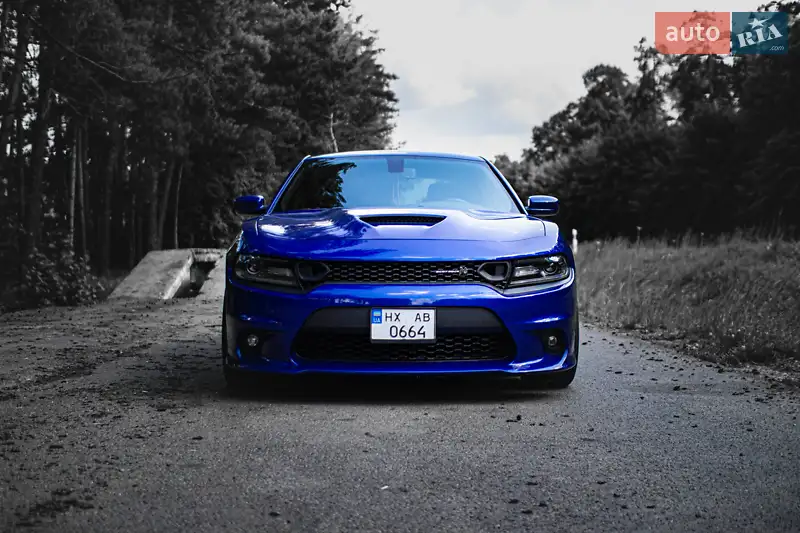Dodge Charger 2021