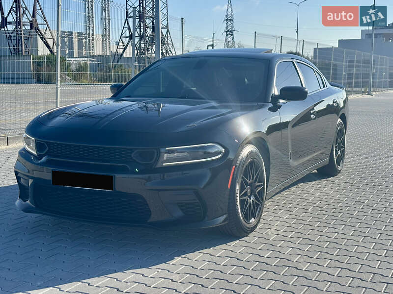 Седан Dodge Charger 2020 в Львове